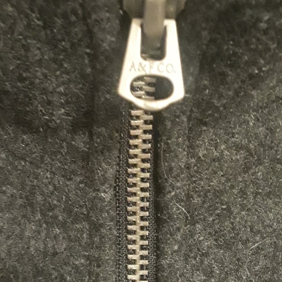 Abercrombie & Fitch Men XL Grey Full Zip Front Woo - Picture 2 of 8